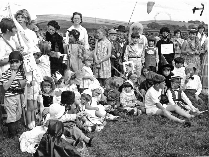 Fancy Dress Parade 1966.JPG